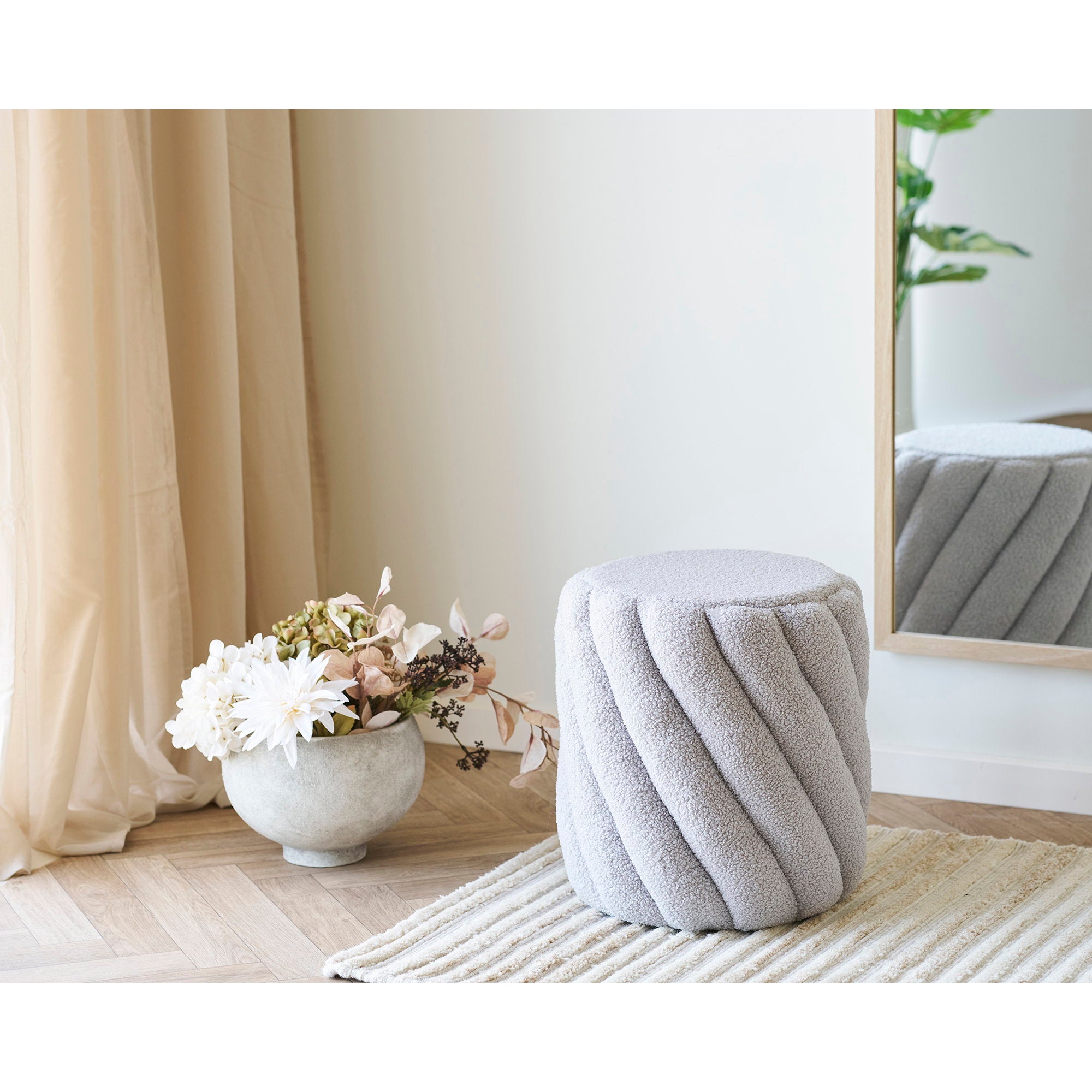 Sana Pouf - Pouf, grey ø38x40 cm, HN1082